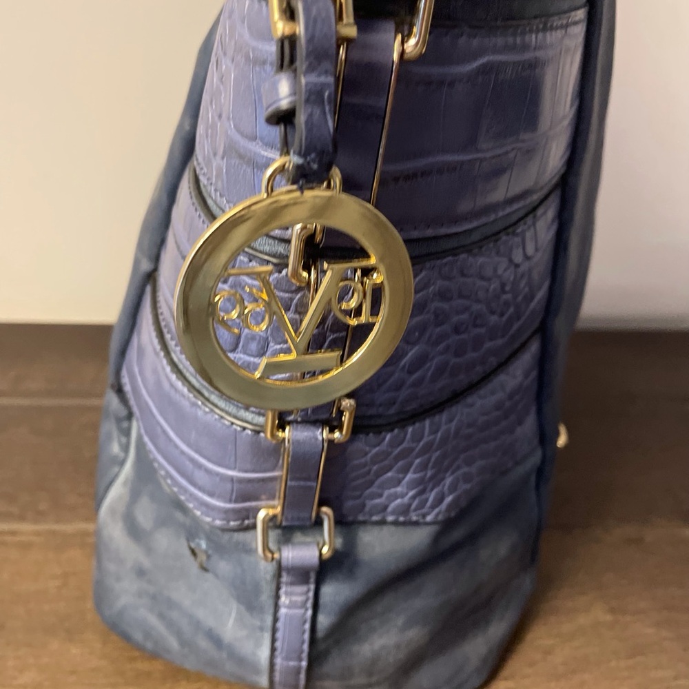Versace bag - Picture 9 of 12